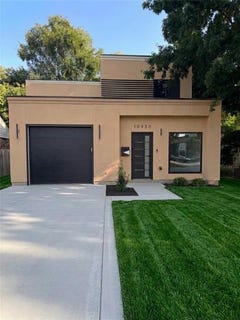 /international/us/10930-w-65th-street-shawnee-ks-110110343468/