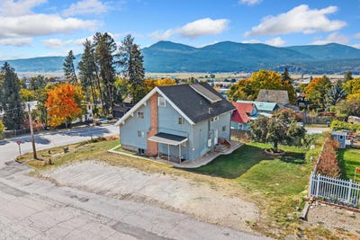 /international/us/457-e-6th-ave-colville-wa-110120155766/