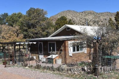 /international/us/175-hop-canyon-road-magdalena-nm-110107954195/
