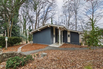 /international/us/355-tenney-circle-chapel-hill-nc-110105932303/
