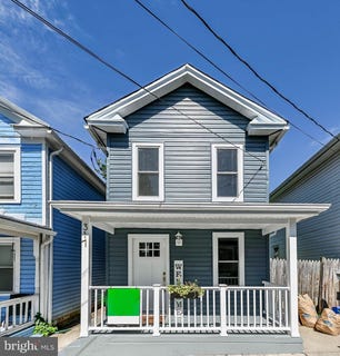 /international/us/317-fairview-avenue-winchester-va-110108608747/