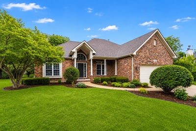 /international/us/15238-vetel-court-plainfield-il-110108636522/