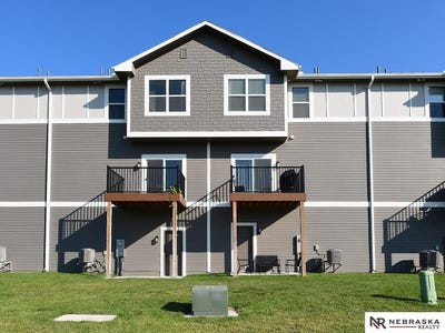 /international/us/20873-t-court-elkhorn-ne-110109437010/