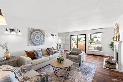 /international/us/106-n-western-san-pedro-ca-110106674716/
