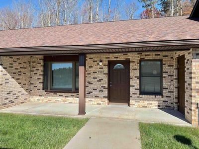 /international/us/505-woodside-drive-thomas-wv-110103225325/