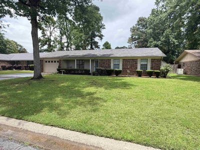 /international/us/20-independence-white-hall-ar-110108439142/