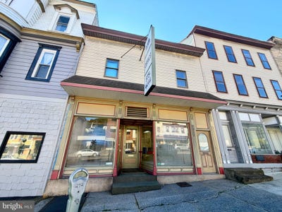 /international/us/1022-w-centre-street-ashland-pa-110120135079/
