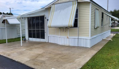 /international/us/1339-old-lakeport-road-nw-moore-haven-fl-110101491566/