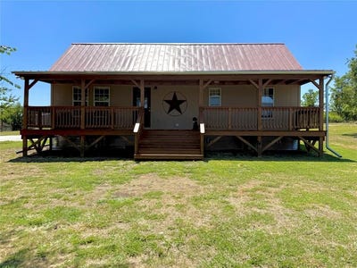 /international/us/674-county-road-339-gainesville-tx-110101144023/