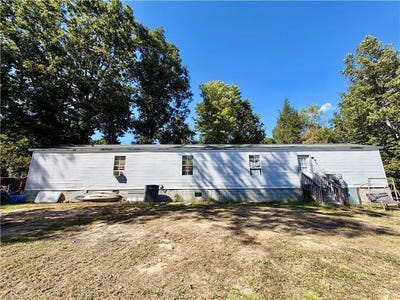 /international/us/1490-glenn-carlton-road-boomer-nc-110110266184/