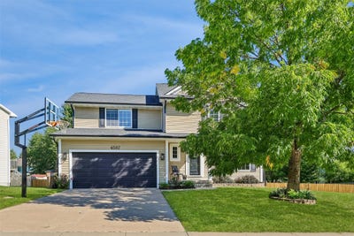/international/us/4587-coachlight-drive-west-des-moines-ia-110110298686/