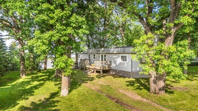 /international/us/65254-365th-street-watkins-mn-110107378344/