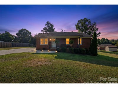 /international/us/645-pine-ridge-road-chester-sc-110110336774/