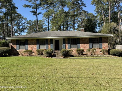 /international/us/1302-s-church-street-brookhaven-ms-110120626396/