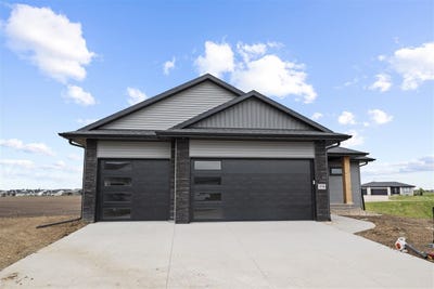 /international/us/1550-parker-ct-northliberty-ia-110107452820/