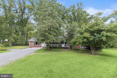 /international/us/2-greenlea-dr-pikesville-md-110109055606/