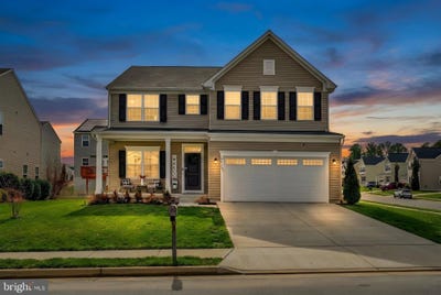 /international/us/5432-holley-oak-lane-fredericksburg-va-110108586365/