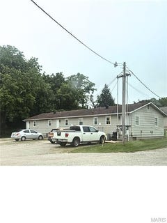 /international/us/1416-w-scenic-rivers-boulevard-salem-mo-110108773395/