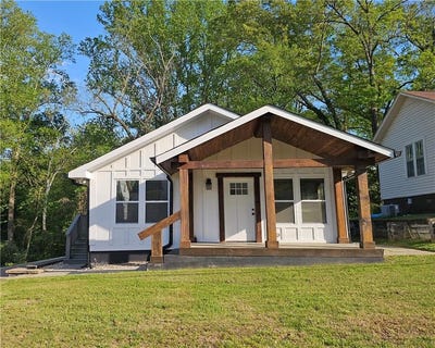 /international/us/49-new-street-buford-ga-110107312785/