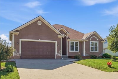 /international/us/1301-sw-7th-street-oak-grove-mo-110120421677/