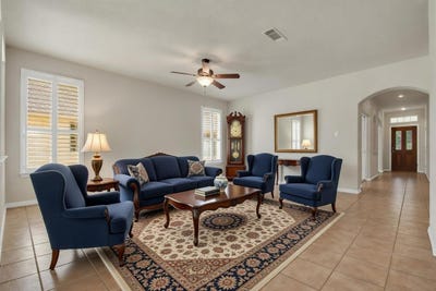 /international/us/102-lavaca-ln-georgetown-tx-110103518803/
