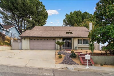 /international/us/2923-michelle-lane-highland-ca-110120133910/