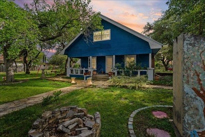 /international/us/316-mesquite-st-bertram-tx-110107288758/