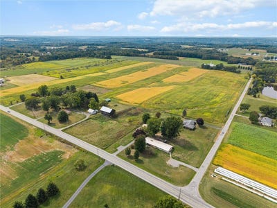 /international/us/3205-eastbrook-volant-rd-hickory-twp-pa-110102996659/