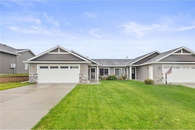 /international/us/888-tallgrass-court-wanamingo-mn-110100837375/