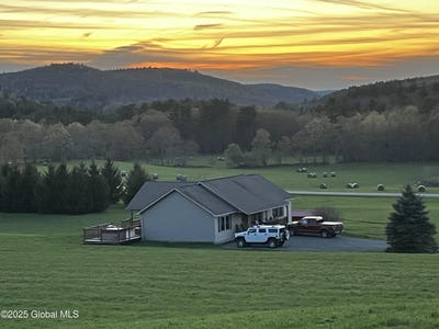 /international/us/4953-gun-house-hill-road-harpersfield-ny-110098038355/