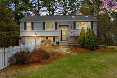 /international/us/18-mill-st-easton-ma-110107511399/