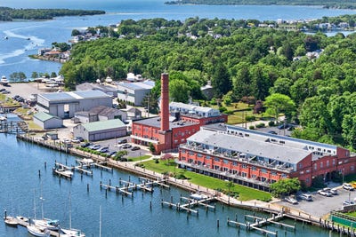 /international/us/45-main-street-wareham-ma-110108714200/