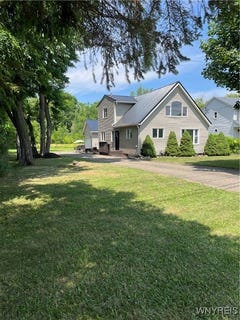 /international/us/710-bennett-road-evans-ny-110101053651/