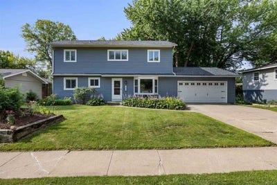 /international/us/1608-10th-st-coralville-ia-110100779722/