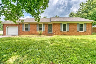 /international/us/212-sara-way-franklin-ky-110100813543/