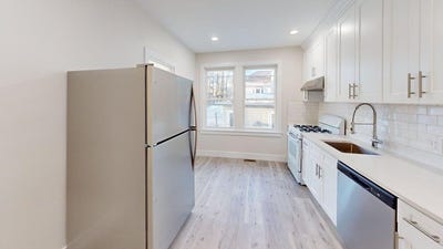 /international/us/391-linwood-ave-newton-ma-110106920960/