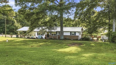 /international/us/298-dekalb-drive-rainsville-al-110119785773/