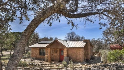 /international/us/22-george-hoover-ln-leakey-tx-110106556398/