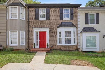 /international/us/4890-jenny-drive-drive-acworth-ga-110101192719/