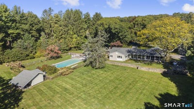 /international/us/10-fox-hill-road-woodbridge-ct-110120150462/