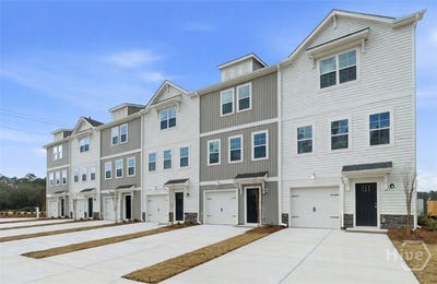 /international/us/133-simms-way-hinesville-ga-110105842089/