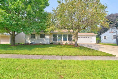/international/us/909-n-14th-street-estherville-ia-110101302084/?lang=zh-cn