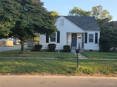 /international/us/735-e-kathleen-street-sikeston-mo-110120550360/
