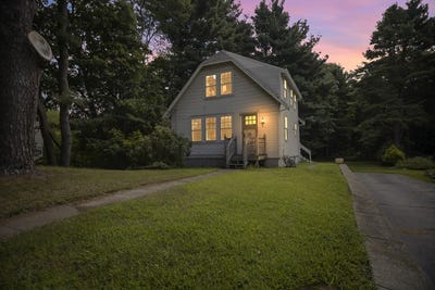 /international/us/1178-washington-street-walpole-ma-110100982121/