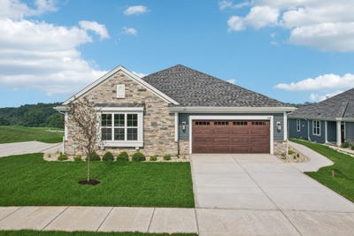 /international/us/2108-bluestem-dr-waukesha-wi-110100205626/