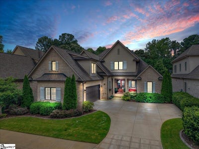 /international/us/310-tanoak-court-simpsonville-sc-110101463225/