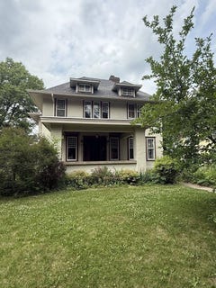/international/us/822-west-lincoln-boulevard-freeport-il-110100338950/?lang=zh-tw