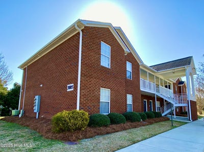 /international/us/3001-macgregor-downs-road-greenville-nc-110100345635/