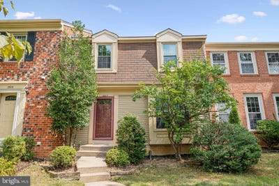 /international/us/2917-village-spring-lane-vienna-va-110108353029/