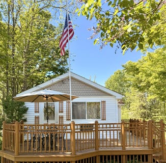 /international/us/504-w-bashore-rd-st-ignace-mi-110108982117/